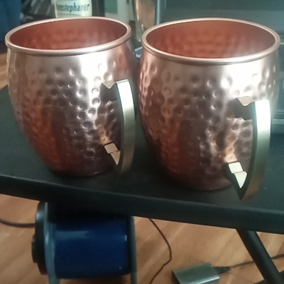 Cups - Picture 2 of 4